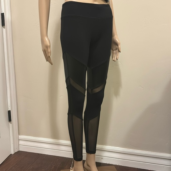 Black Leggings Spandex size Small - Picture 5 of 10
